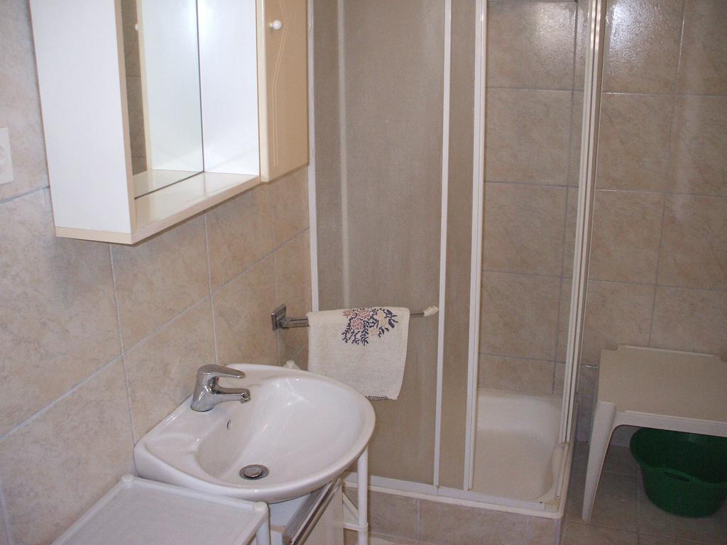 Apartmani Mira Senj  Eksteriør bilde
