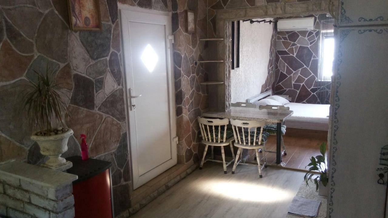 Apartmani Mira Senj  Eksteriør bilde