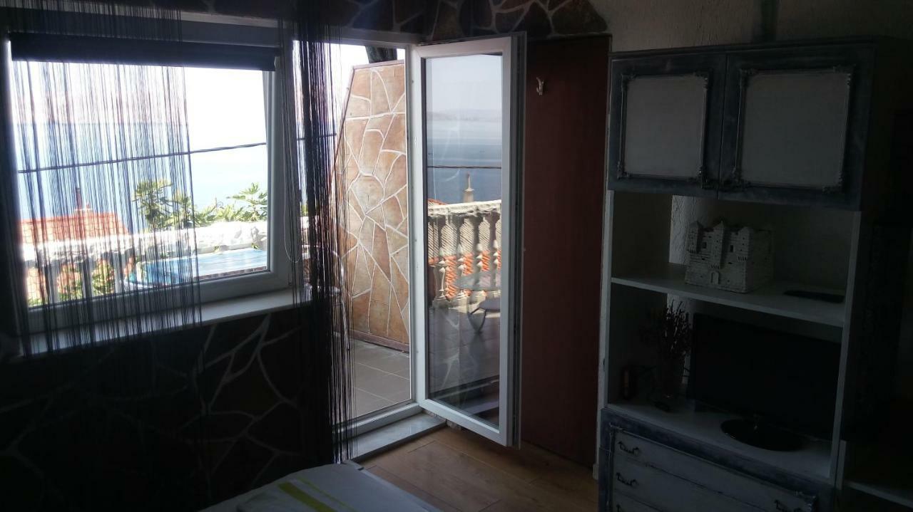 Apartmani Mira Senj  Eksteriør bilde